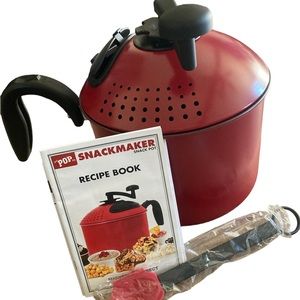 Snack maker snack pot